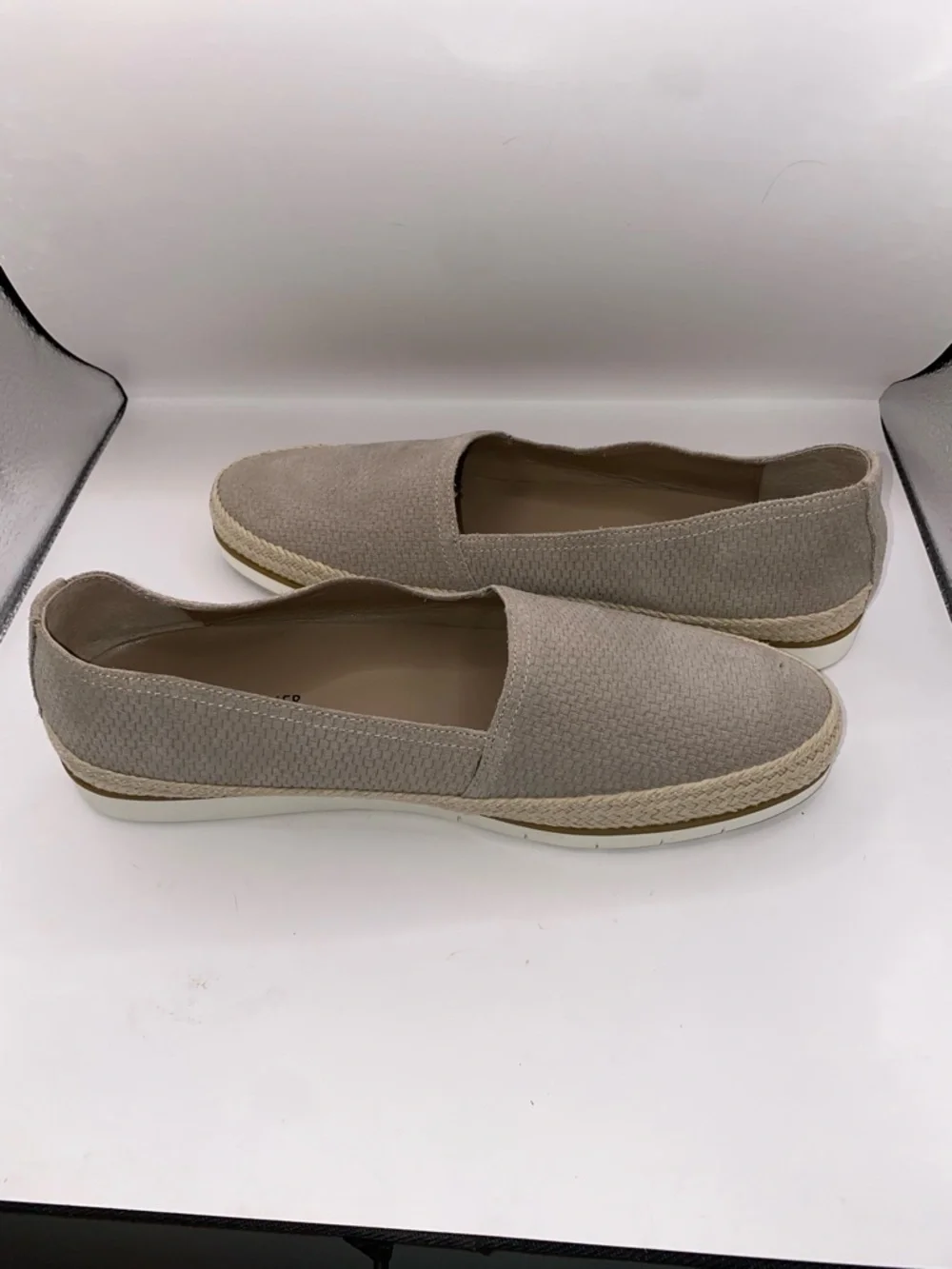 Donald J. Pliner Perci Taupe Slip-On Espadrille Flats‎